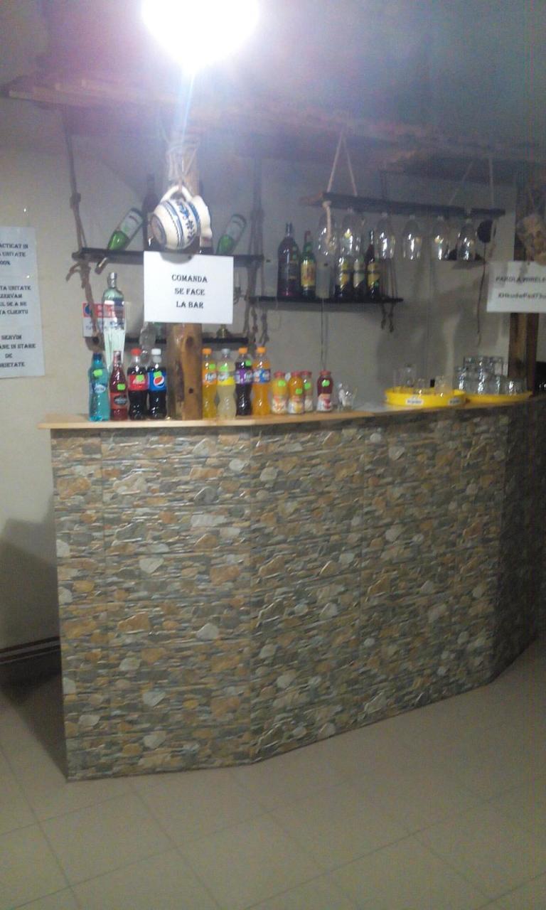 Casa Cosmin Guest House Dobra ภายนอก รูปภาพ